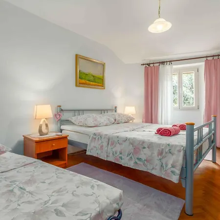 Apartmán In - Istrien 9914 *