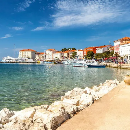 In - Istrien 9914 * 波雷奇